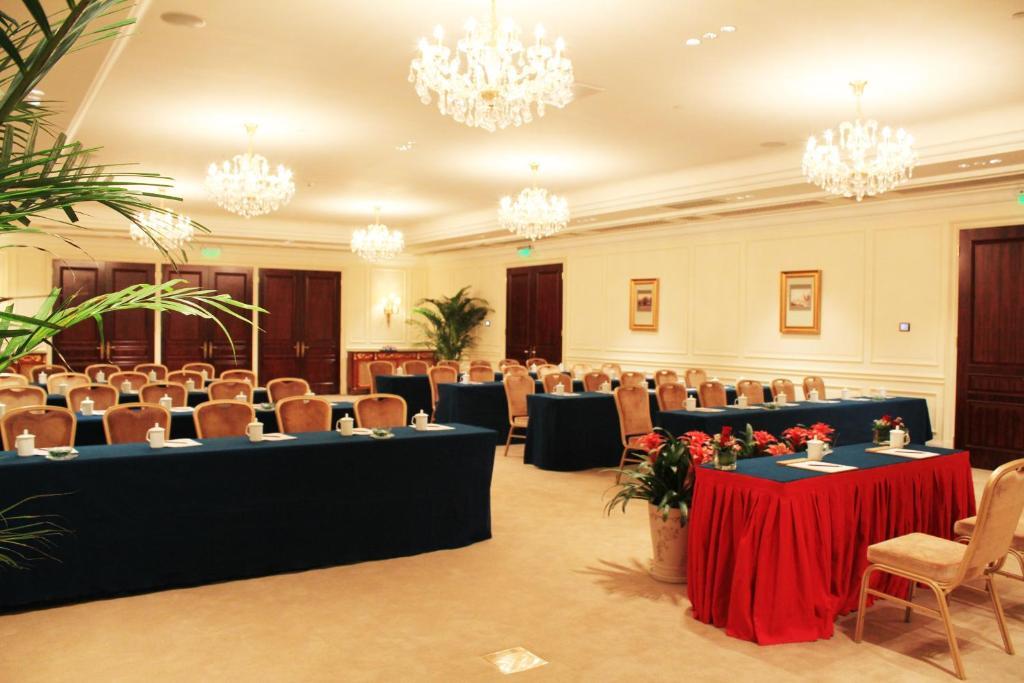 Greentown Shanghai Rose Garden Resort Dış mekan fotoğraf